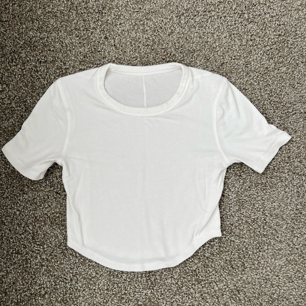 Lulu Lemon Cropped T Shirt